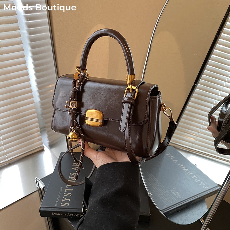 Vintage Fashion Boutique - Vintage Fashion Top-handle Bags For Women