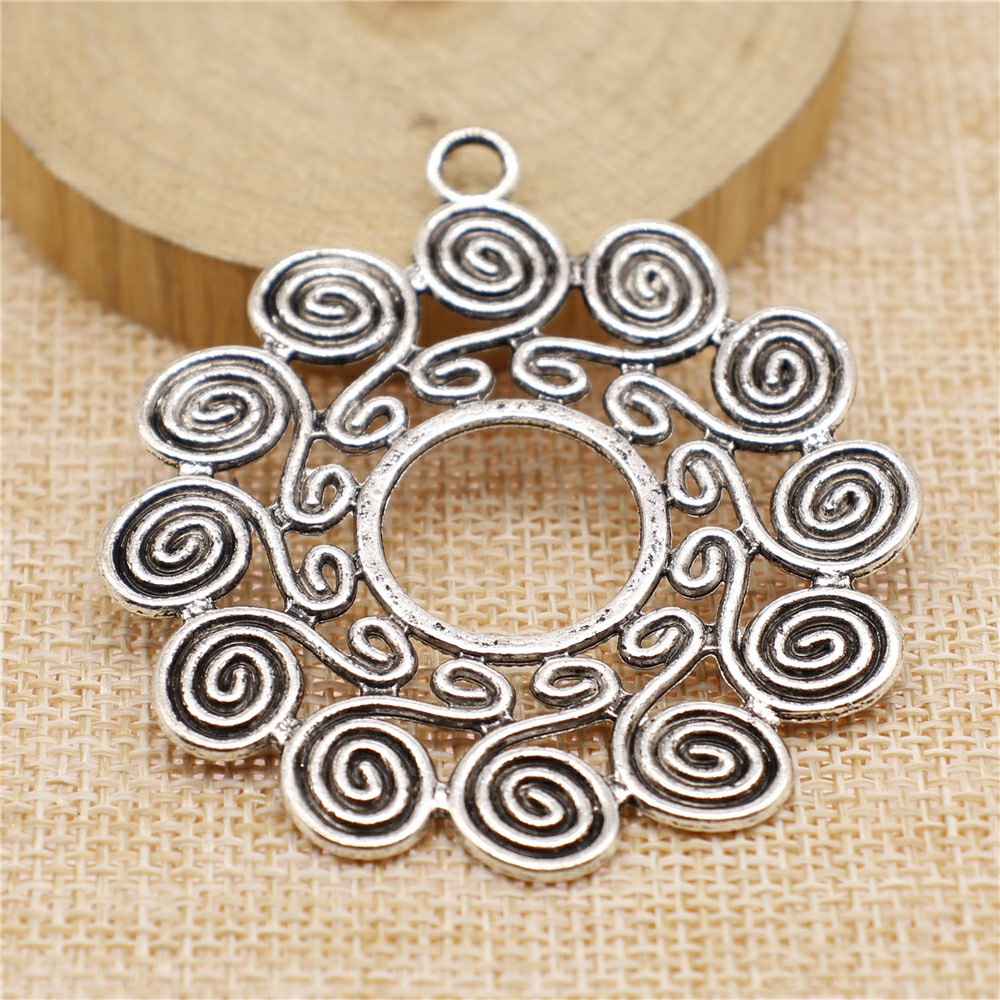 Vintage Fashion Patterns - 4pcs 61x54mm(2.4x2.13inch) Antique Silver Color Mandala