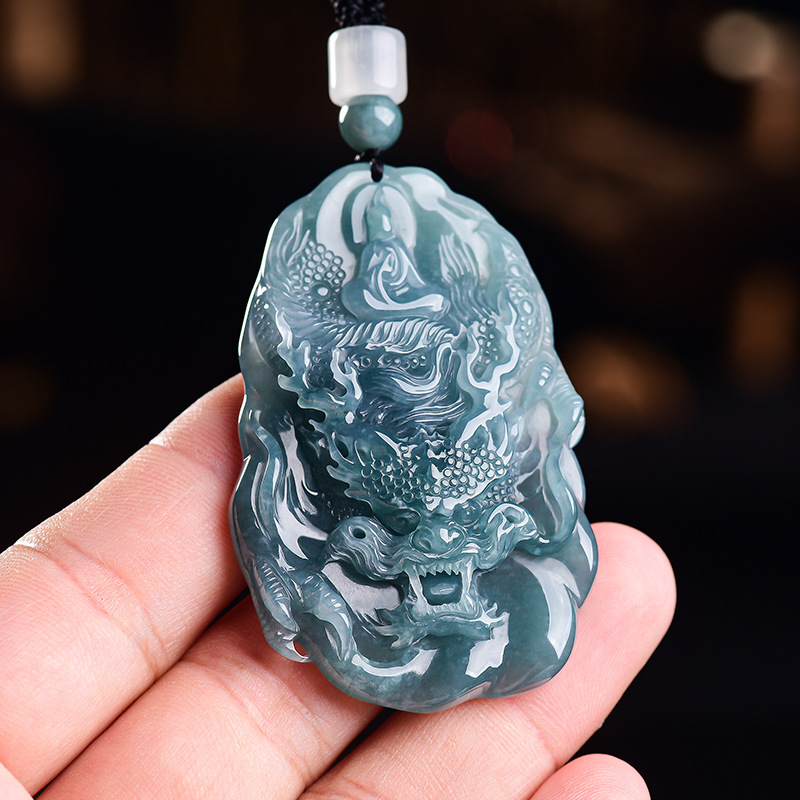 Natural Burmese Jadeite Dragon - Vintage Fashion recension och pris
