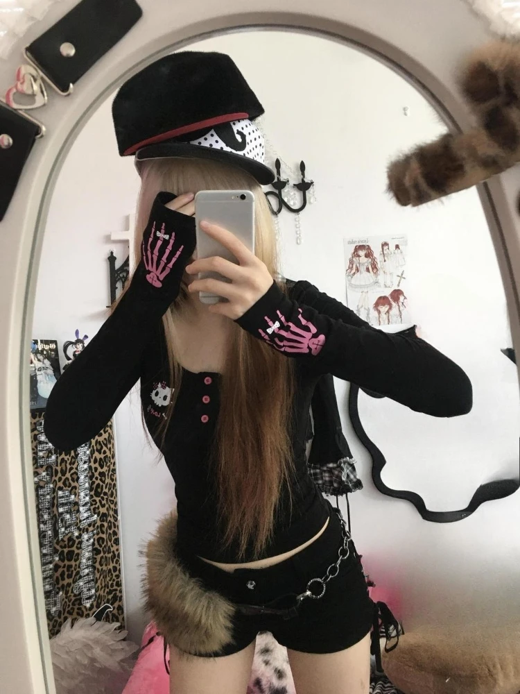 Y2K Vintage Cartoon Print T-Sh - Vintage Fashion recension och pris