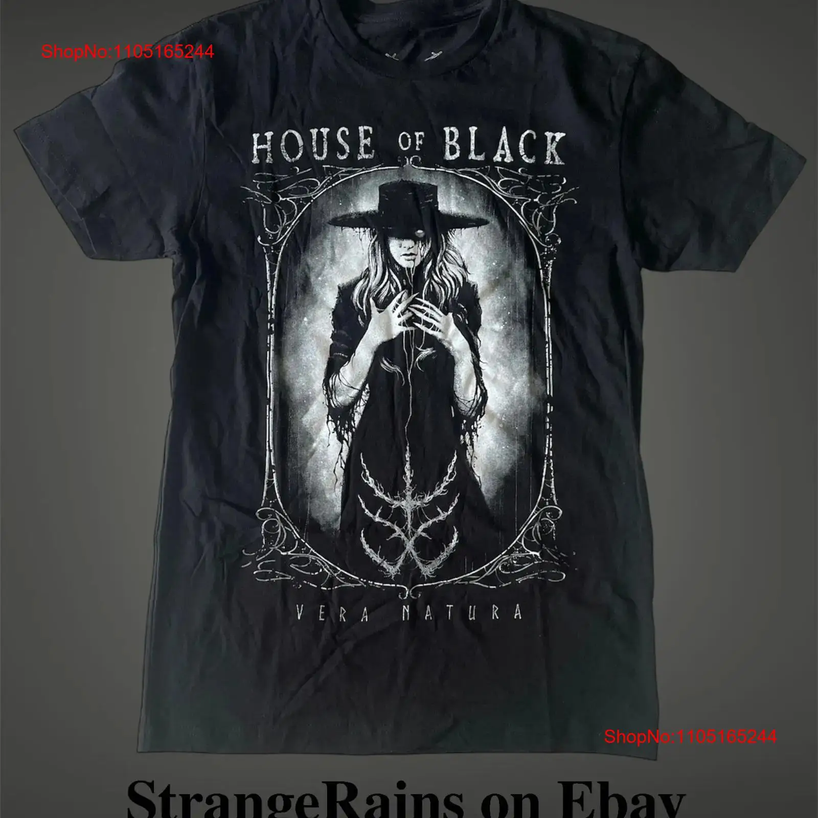 Julia Hart House of Black T Sh - Vintage Fashion Houses recension och pris