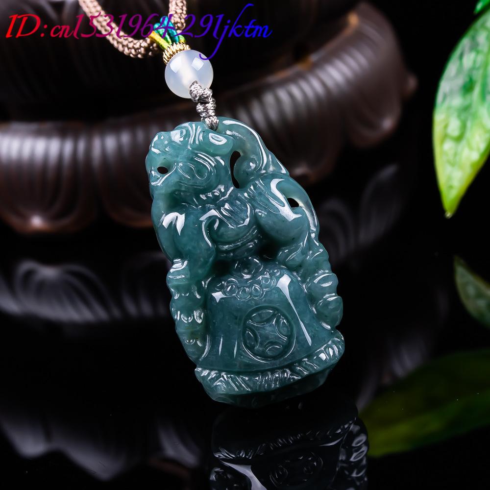 Burmese Jadeite Pixiu Pendant  - Vintage Fashion recension och pris