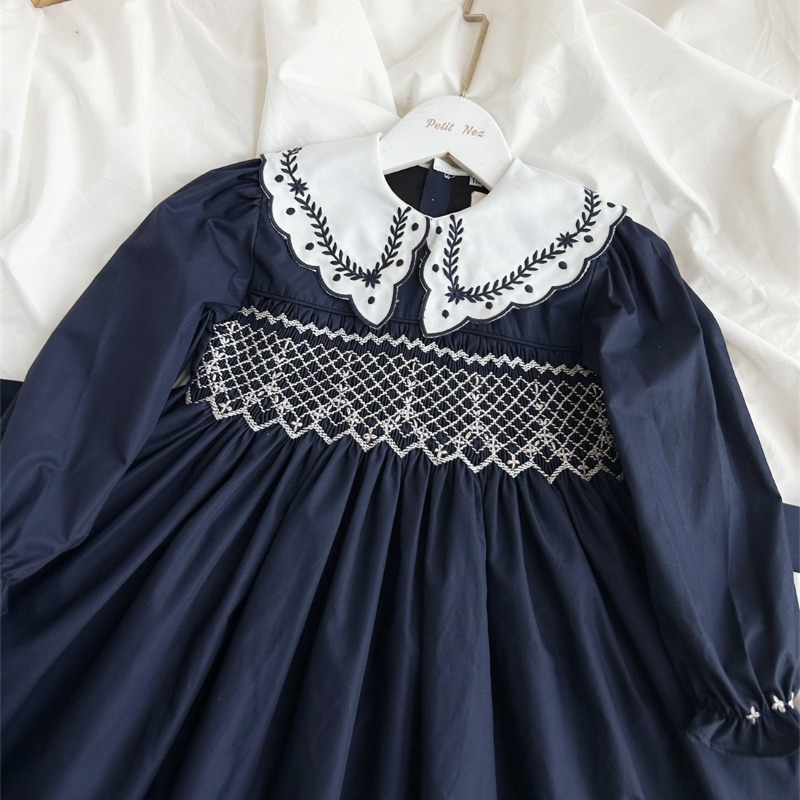 Vintage Dark Blue Hand-Embroid - Vintage Fashion Boutique recension och pris