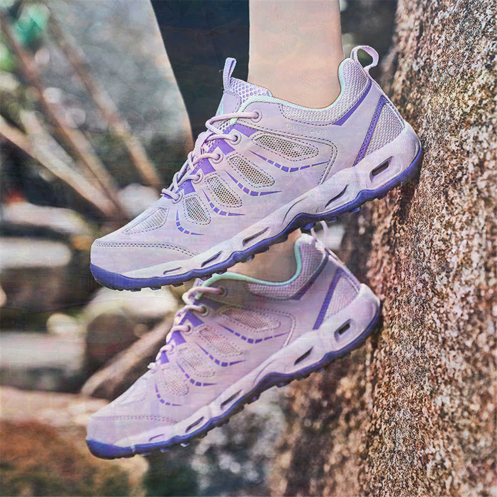 Sumer Round Tip Silver Sneaker - Vintage Fashion Canada recension och pris