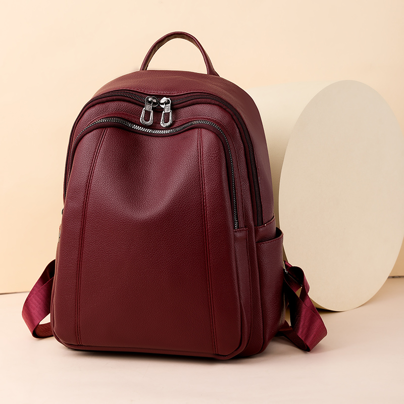 High Quality Leather Backpack  - Vintage Fashion Boutique recension och pris